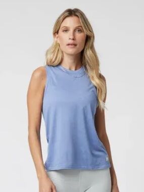 Vuori Lightweight Crewneck Tank in Dusty Blue